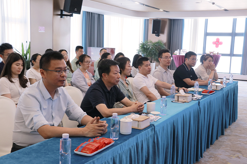 二十一载 智造未来丨贺盛煌娱乐股份廿一诞辰，，，，，再启新篇